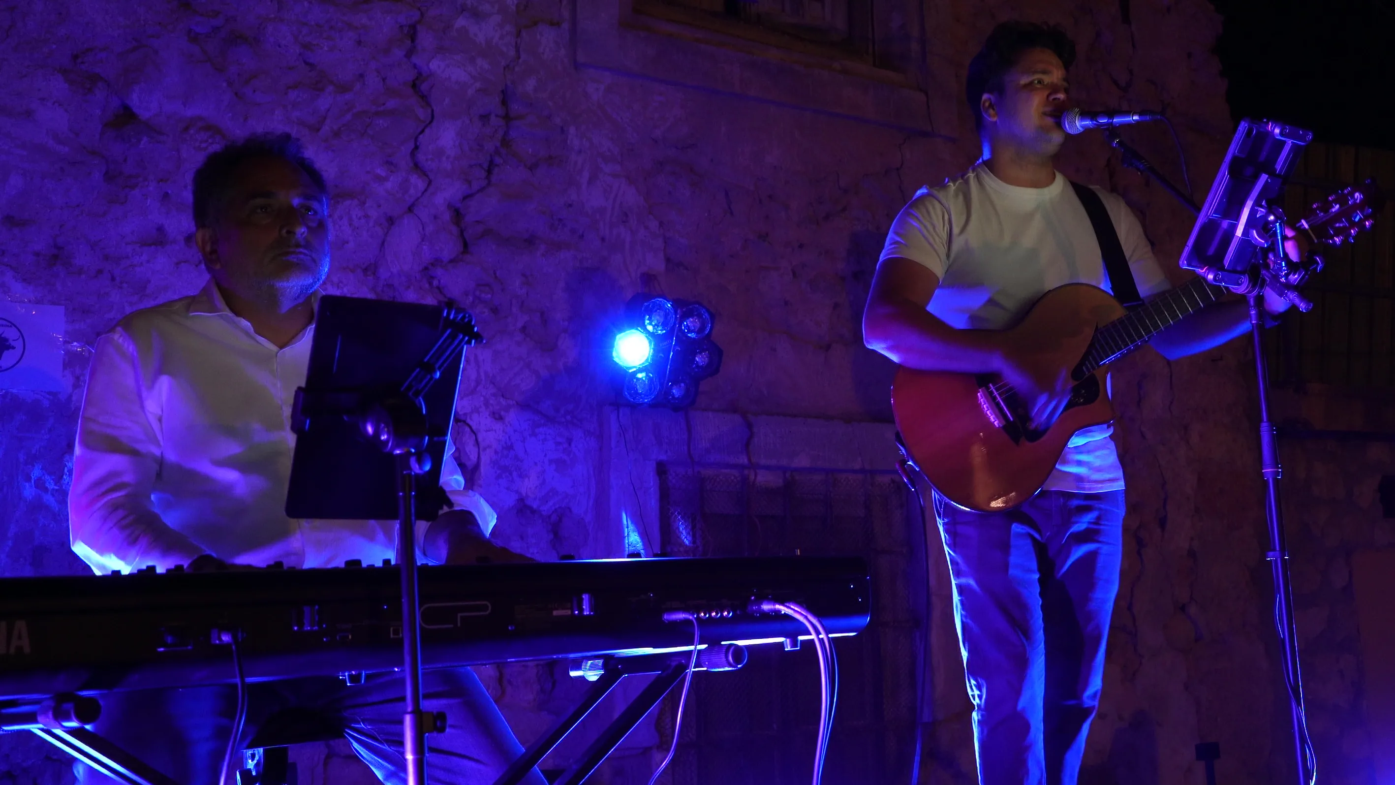 Unfrontier Music actuando en Illana durante el Día de la Peña Taurina 2026
