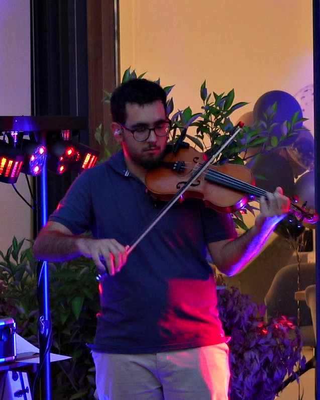Violinista de Unfrontier